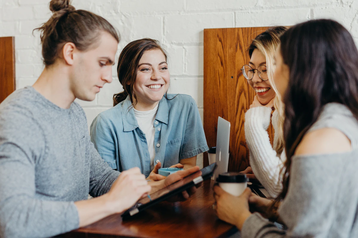 Organizing testimonials while evaluating Vouch