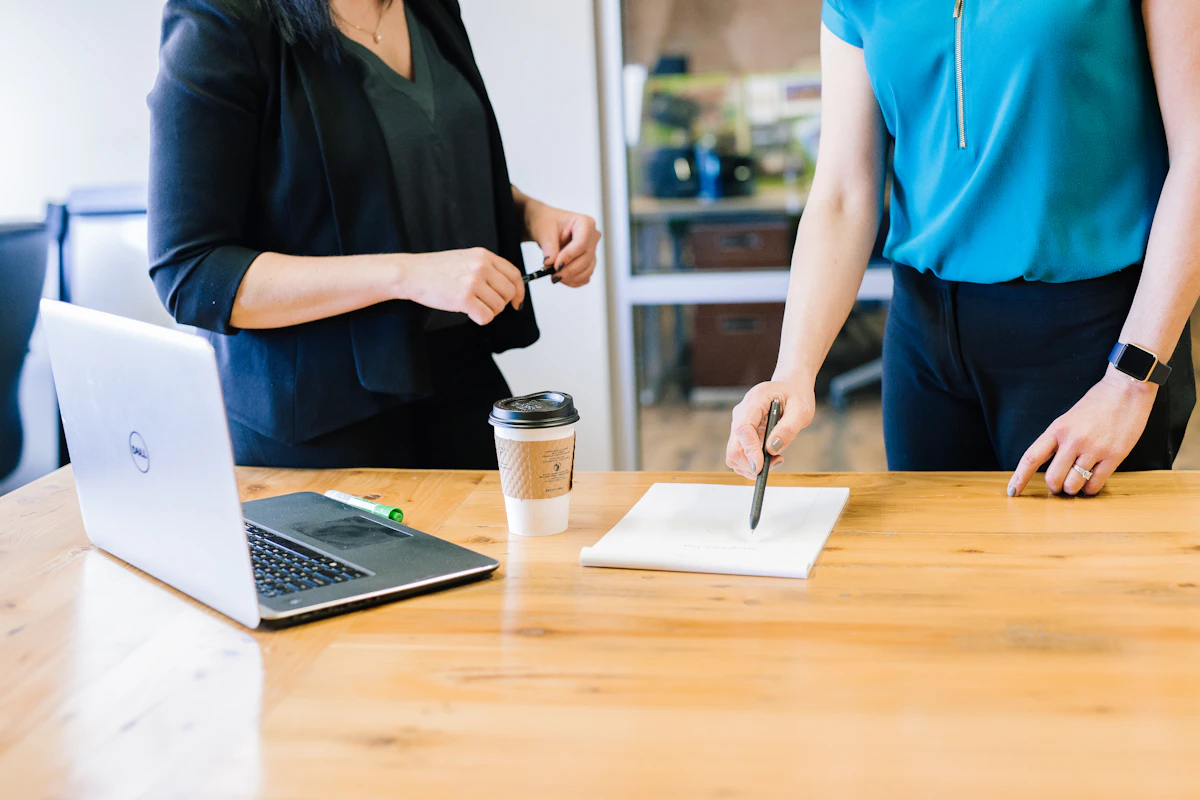 Organizing testimonials while evaluating Endorsal
